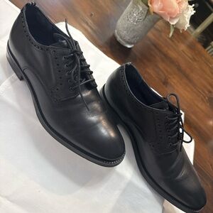 Cole Haan Classic Black Oxfords Size 8